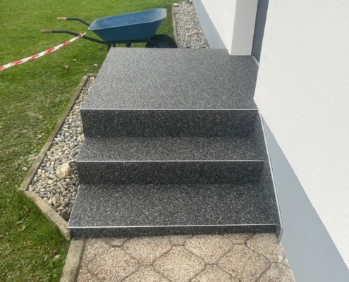 Sanierung Steinteppich Treppe nachher